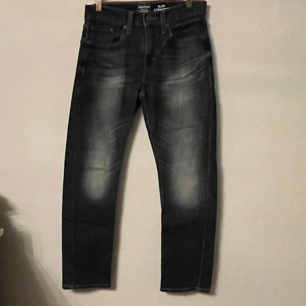 Levi’s Signature Classic Gold Slim Straight Jeans - Size W29 L30 - NWOT 🔥 🔥 - Picture 2 of 10